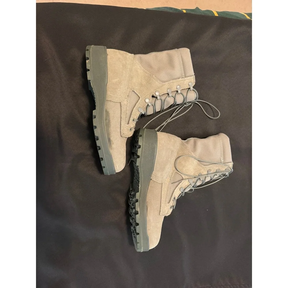 Wellco Air Force TW Sage Green Military Combat Boots 9.5 W 81040F004 Mens